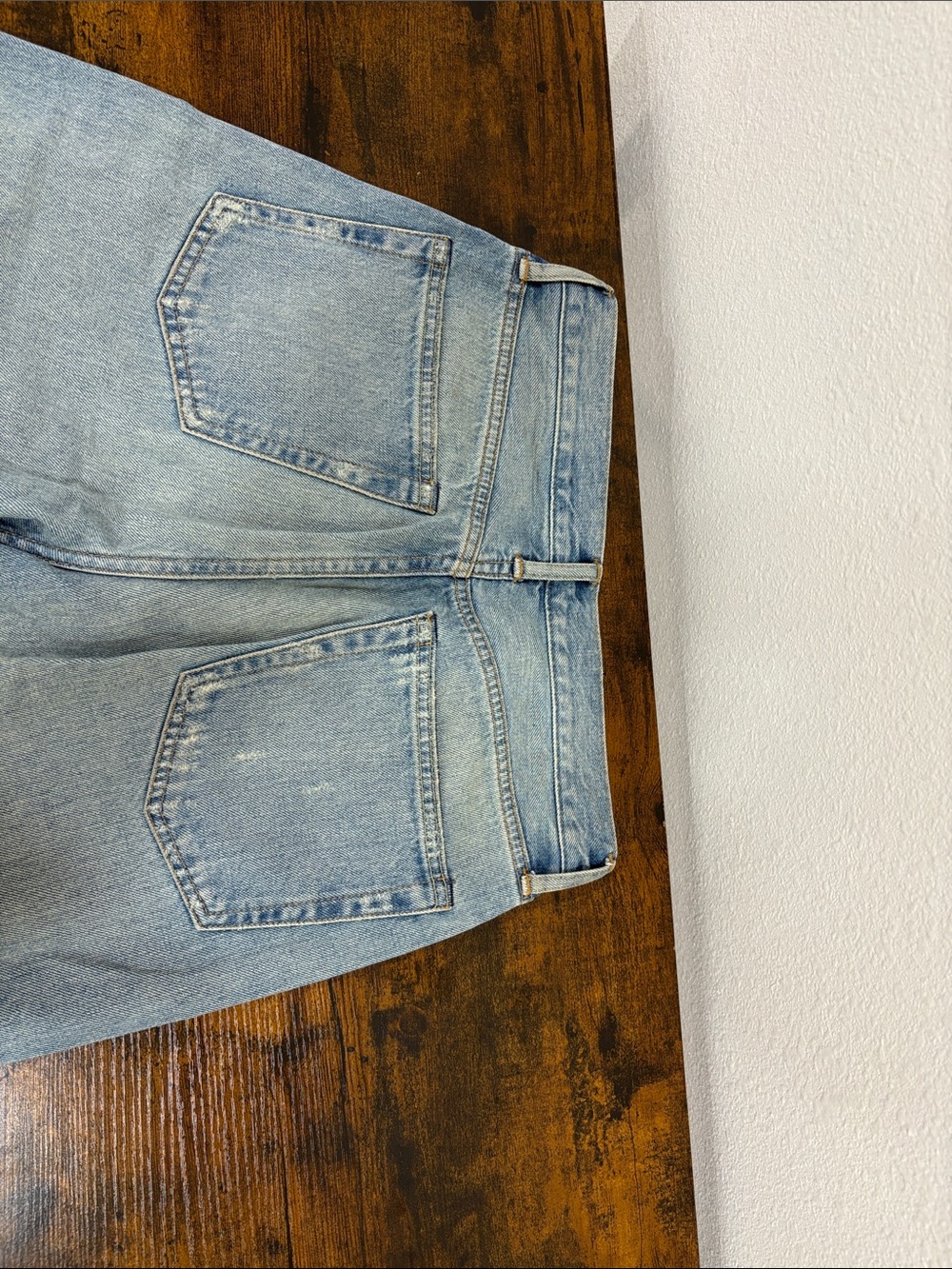 Buck Mason Off Duty Jeans Women’s 24 Light Wash High Rise Denim $208 - Picture 11 of 12